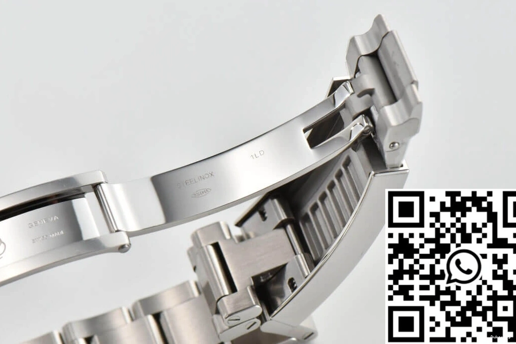 114060-97200 Factory Dial Rolex V4 Black Clean Submariner 0424